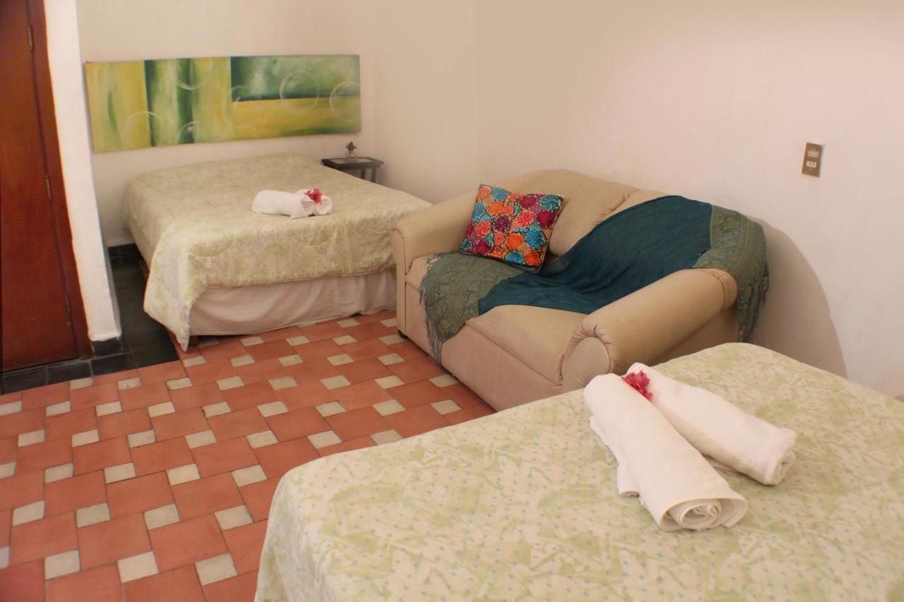 Casa Madero Rooms Cuernavaca Esterno foto